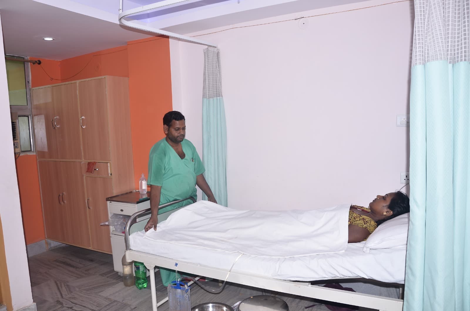 Private recovery room at IDMH for patient comfort and family attendants