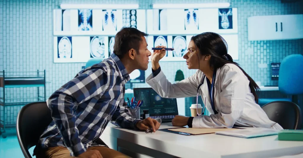 Advanced Motiabind (Cataract) surgery without stitches in Patna.